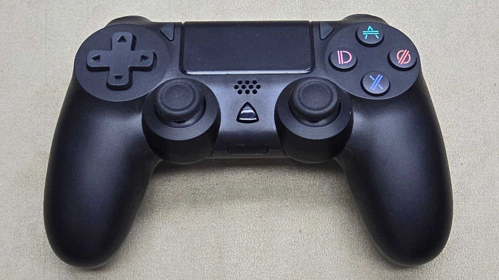 Używana Konsola Sony ps4 500gb + pad