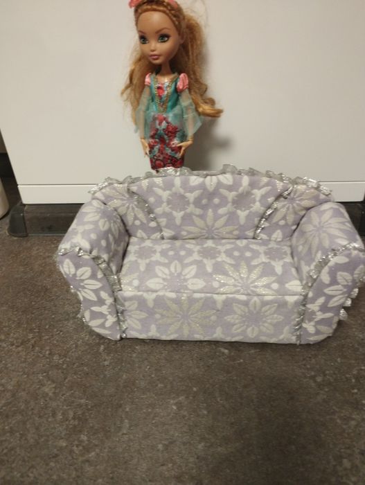 Диван для ляльки Евер автер хай, Монстер хай чи Барбі