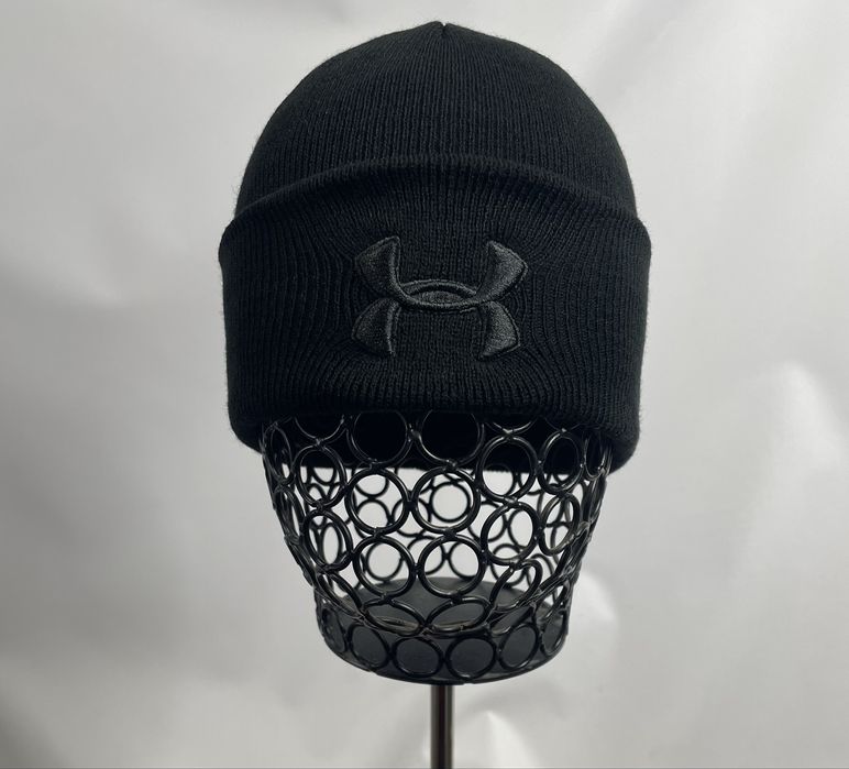 Шапки мужские зимние в ассортименте в размере one size хорошее качеств