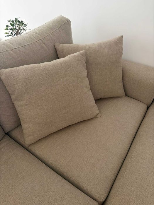 Sofá com puff modular