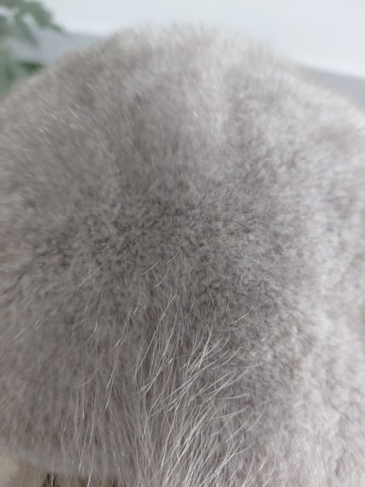 Стильная норковая шапка