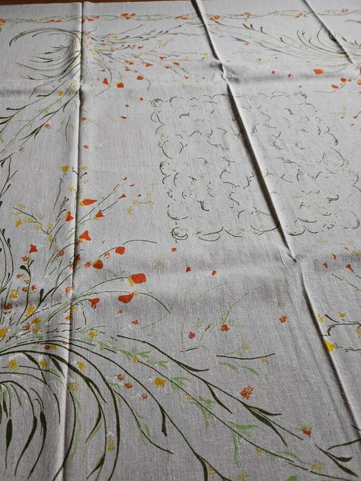 Obrus lniany z czasów PRL