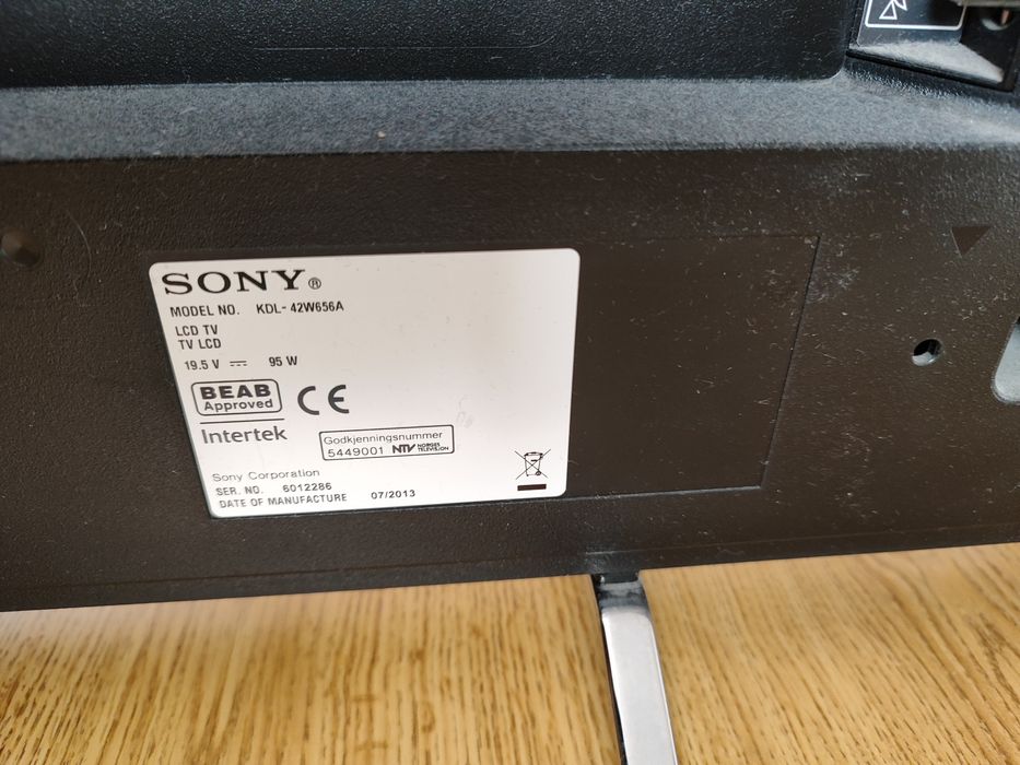 Telewizor Sony KDL-42W656A 42 cale sprawny