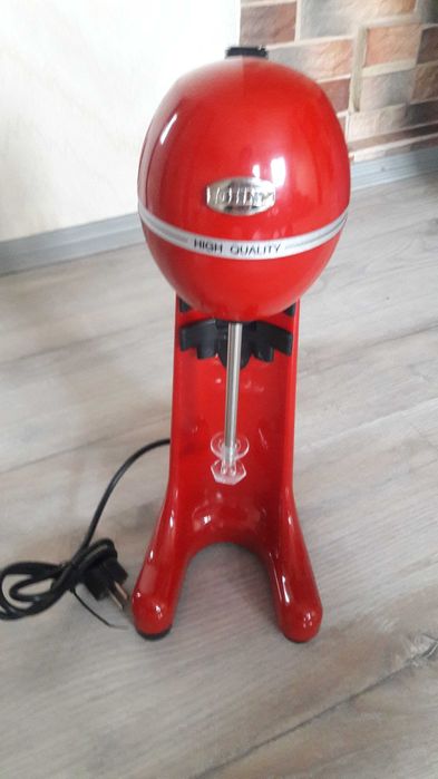 Миксер милкшейкер  профессиональный