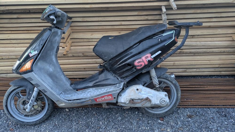 Продам скутер на запчастини Aprilia sr, апрілія minarelli, мінареллі