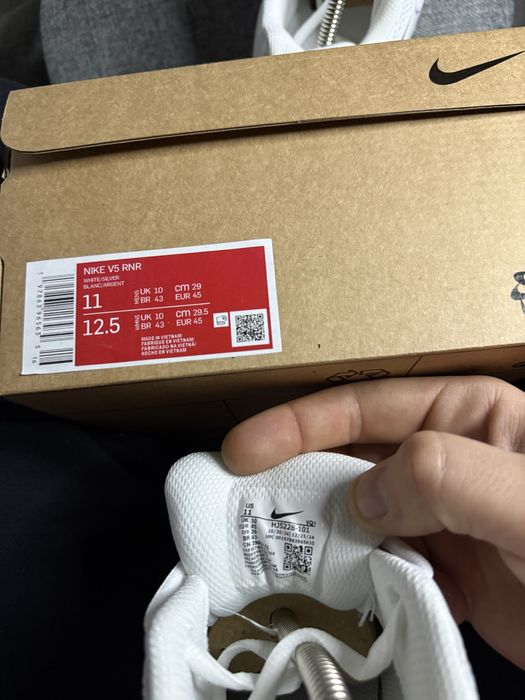 Кросівки NIKE V5 RNR ‘WHITE/SILVER’ 45 29 НОВІ кроссовки найк