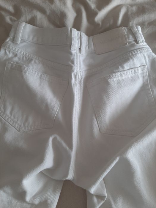 Calças brancas pull&bear