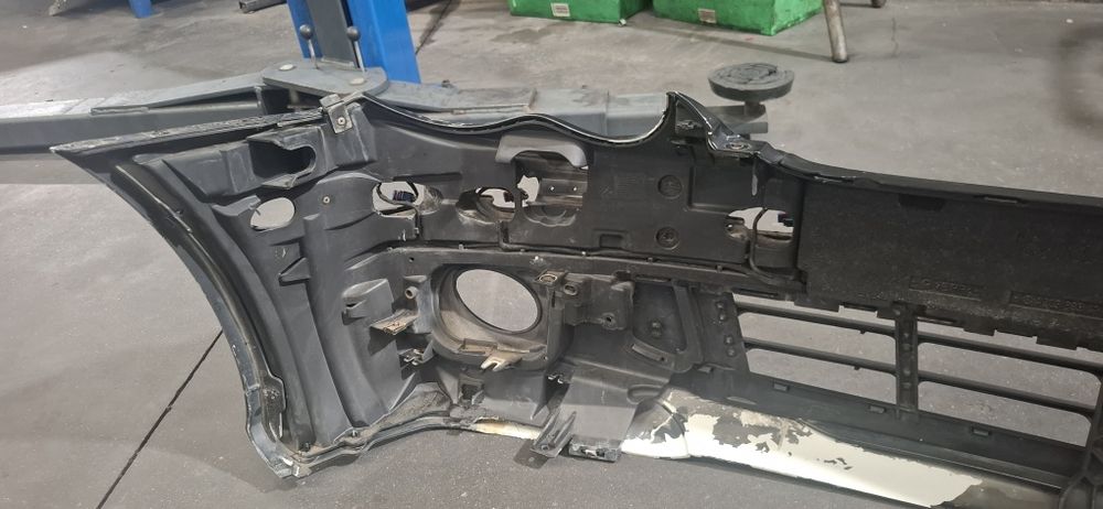 Para-choques mercedes w203.
