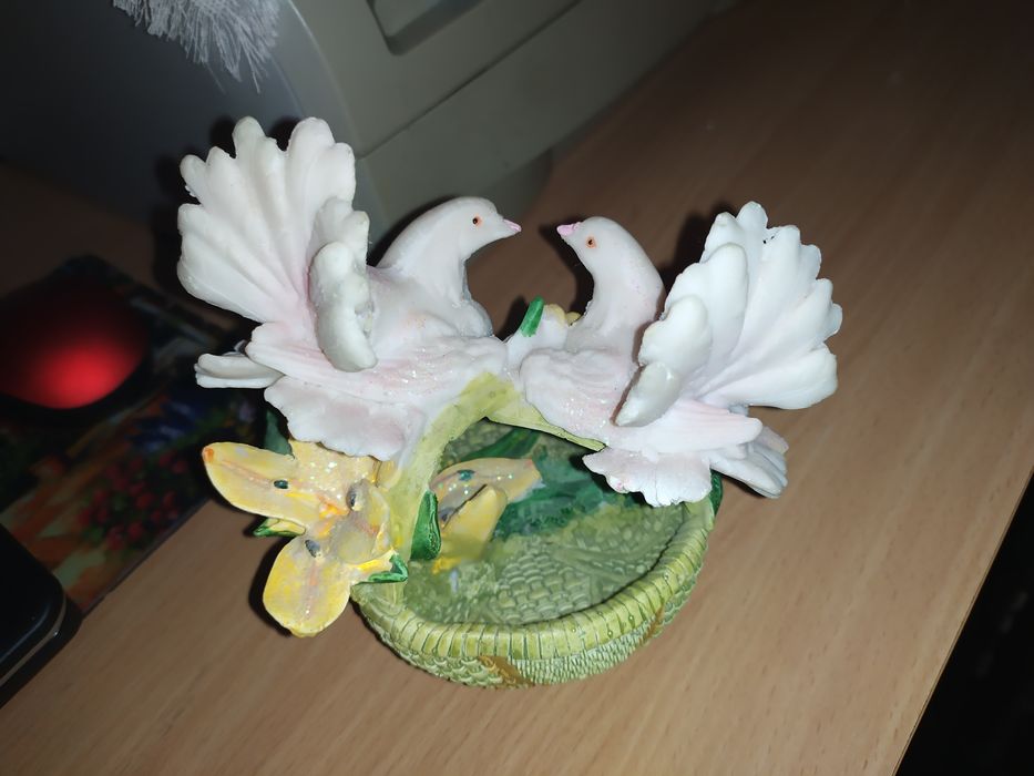 Статуэтки голуби