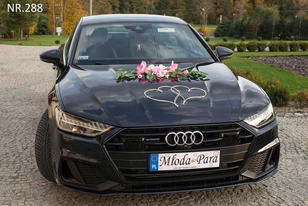 Wieńcowa ozdoba dekoracja na samochód.Stroik na auto do śluby.NOWE 288