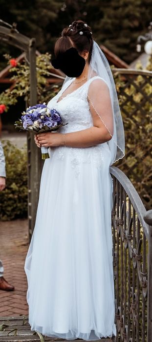 Suknia ślubna Agnes + welon