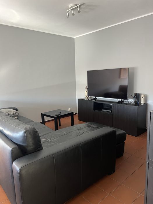 Sala de estar e jantar completa