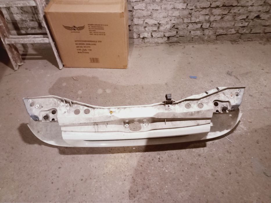 Pas przedni "okular" transit mk6 2000 - 2006