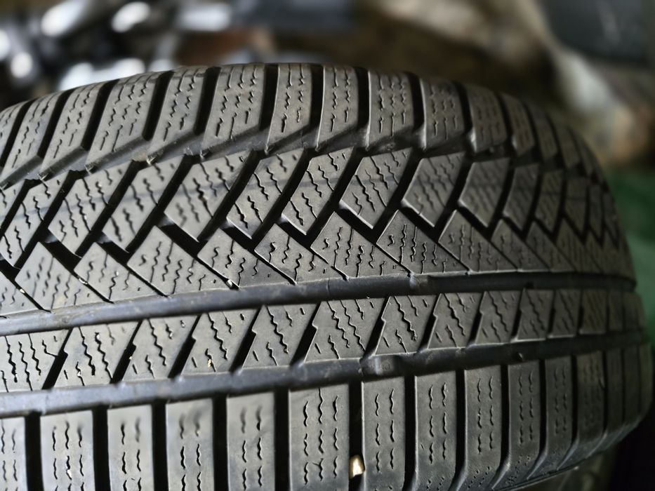 235/55/17 piękne firmowe zimówki opony zimowe continental xl 2szt. M+S