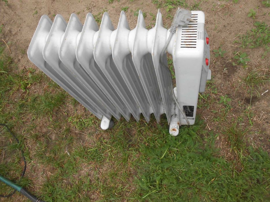 Grzejnik elektryczny olejowy