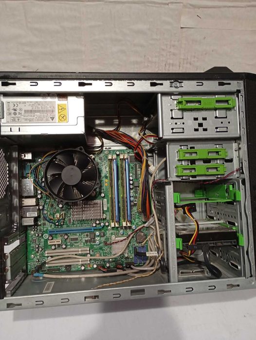 ПК 4 ЯДРА Acer Veriton M480G/Core 2 Quad Q8200/DDR3 8 GB/500 GB