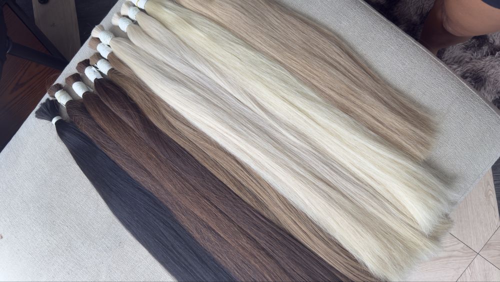 Натуральне волосся. Натуральные волосы.