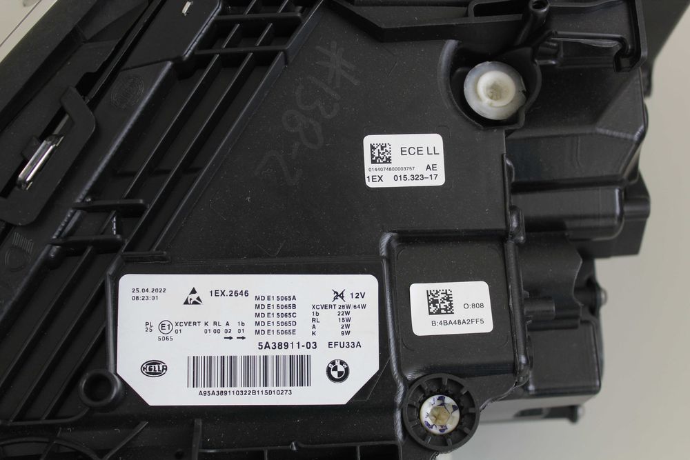 Farol Dianteiro Direito BMW Série 5 (G30 Berlina / G31 ) (2017–2023)