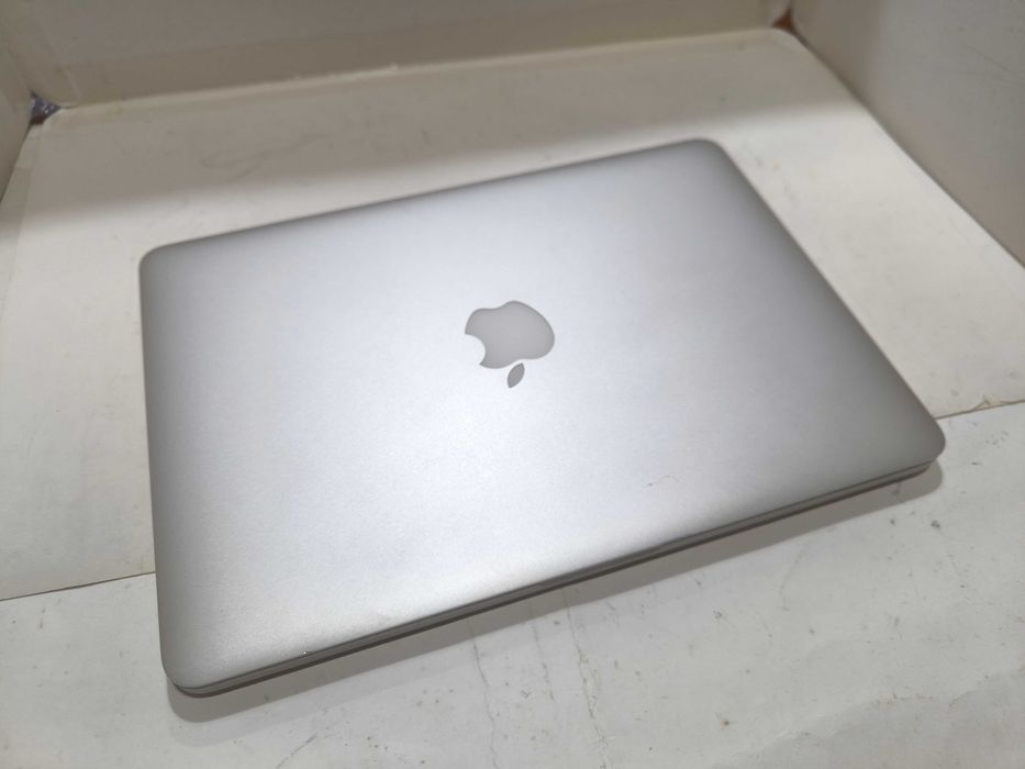 Apple Macbook Pro 13 Retina i5 SSD 256GB 8GB ram