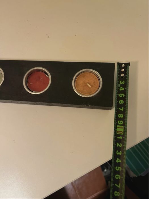 2 porta velas em madeira