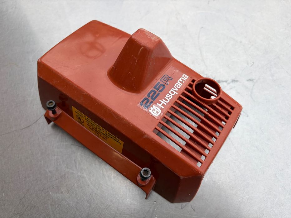 pokrywa osłona cylindra Husqvarna 225L 227R 232L 232R 235R 240R (862)