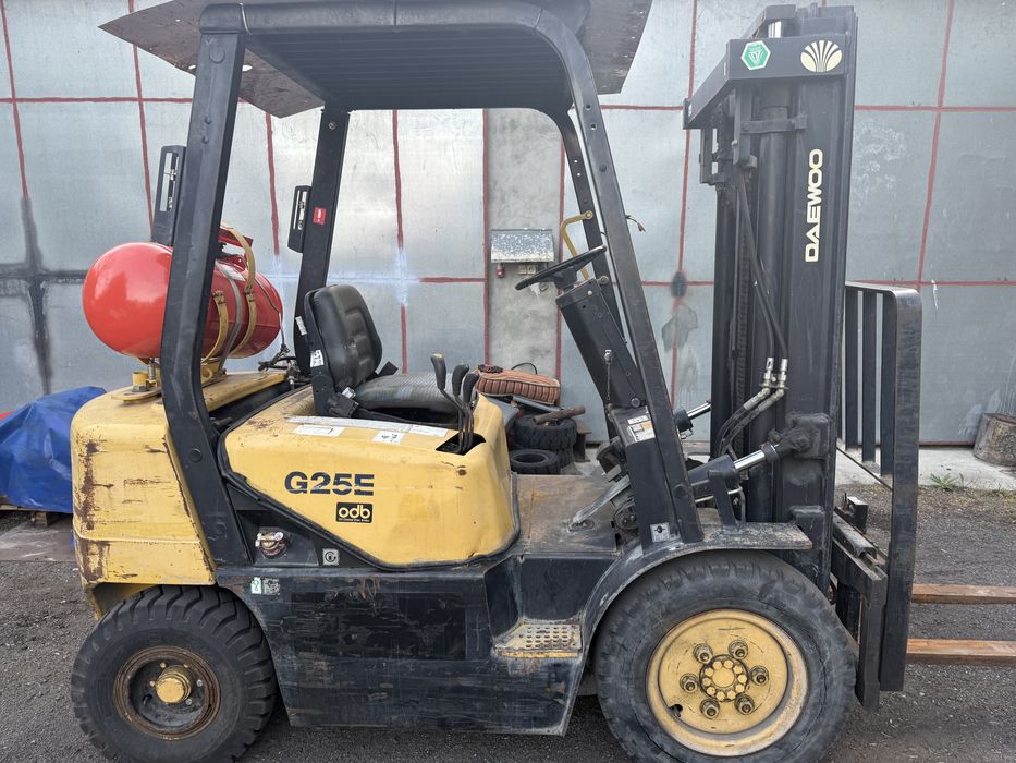 Wózek  widłowy teleskopowy JCB