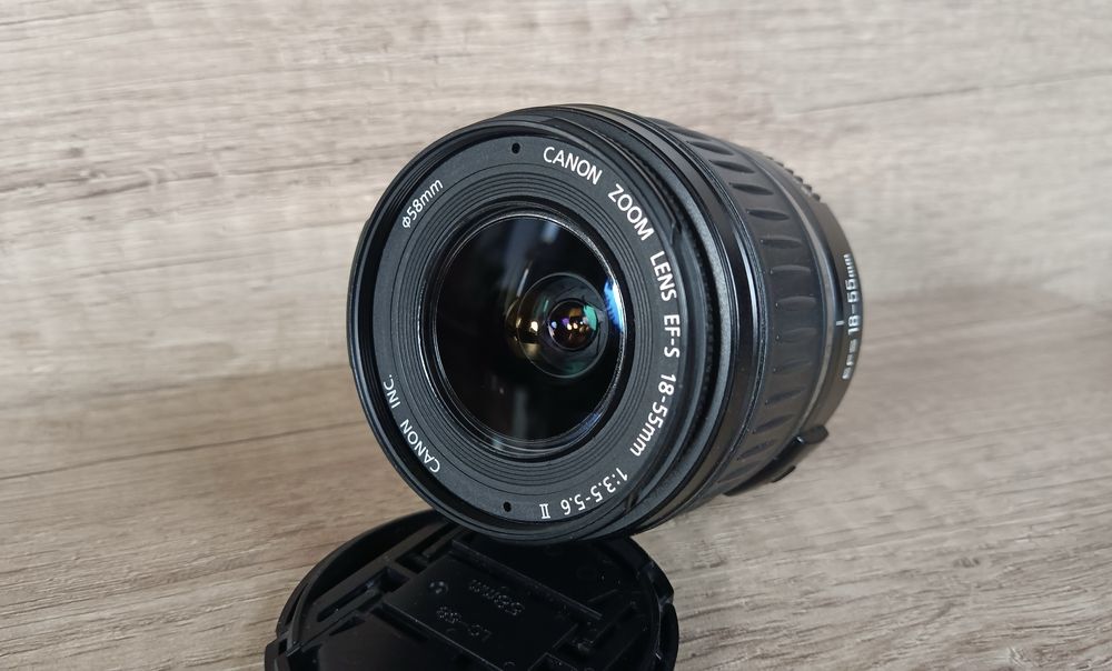 Canon EF-S 18-55mm f3.5-5.6 II стандартний зум для камер Canon