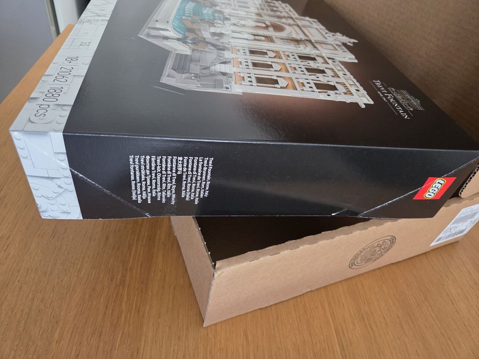 LEGO Architecture 21062 Trevi Fountain