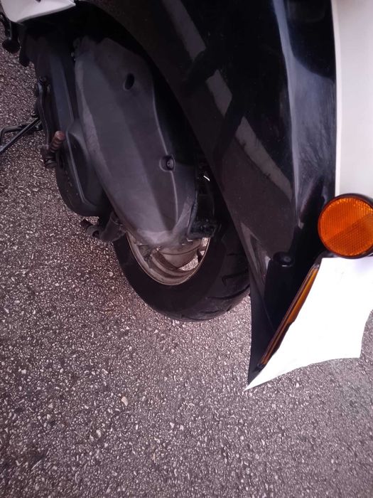 Scooter Sym Mio 50 cm3 Otimo estado.Muito económica.
