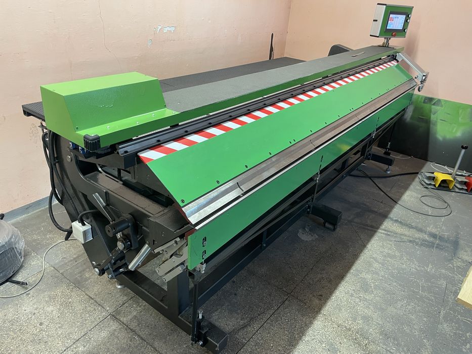 Листогиб станок автоматизований с чпу 3 метра 4 метра