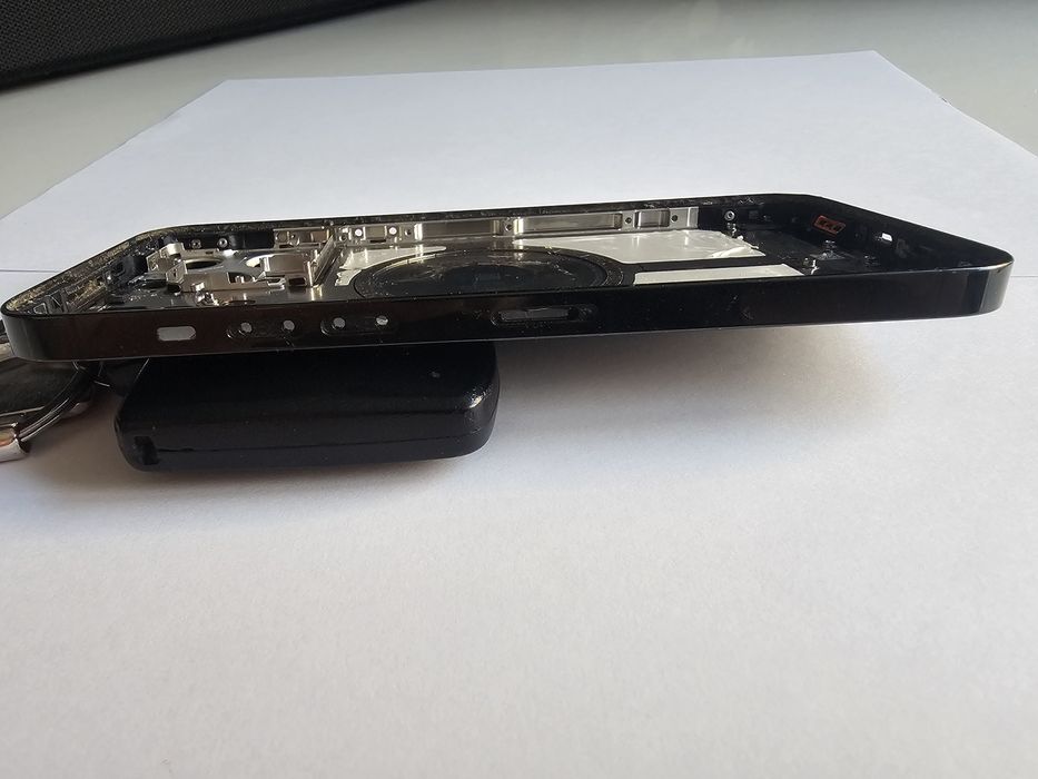 Korpus iPhone 14 Pro Max zbite plecki, A2894