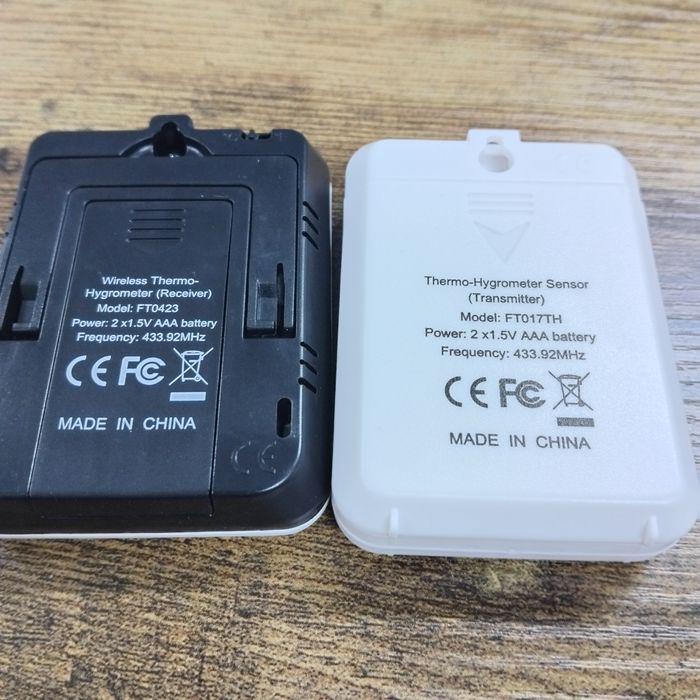 Метеостанція-термогігрометр  з дистанційним датчиком t°