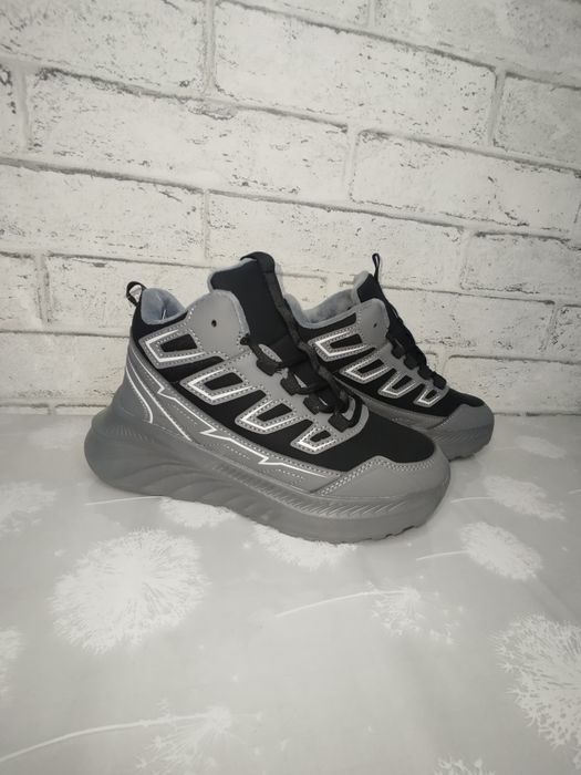 Підліткові кросівки,хайтопи,ботинки  розміри 36.37.38.39