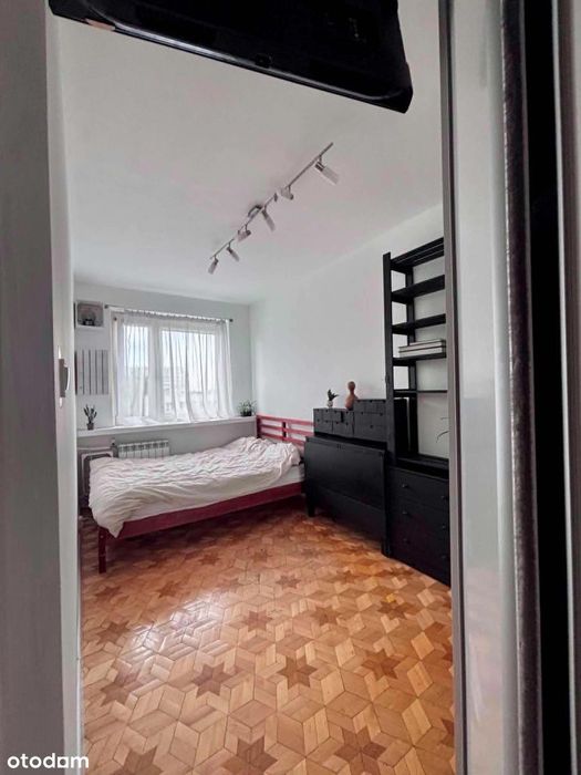 REZERWACJA Sprzedam BEZPOŚREDNIO własnościowe 56 m² al 3 Maja Legionowo - Więcej