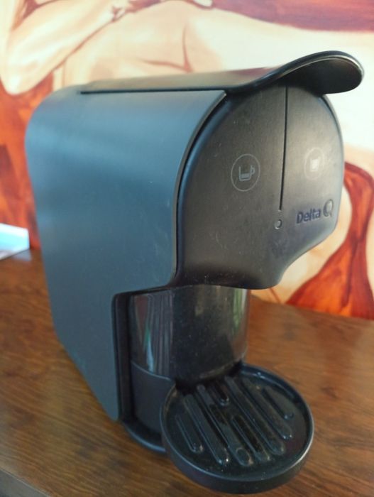 Maquina de café Delta Q -avariada - Para Peças*