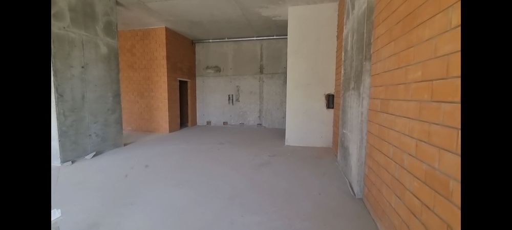 Здам комерційну нерухомість в  ЖК Крістал Авеню