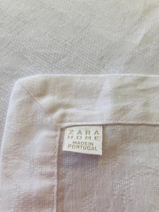Toalha de mesa e guardanapos | Zara Home