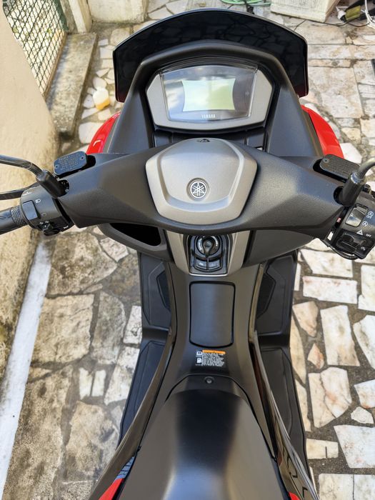 YAMAHA N MAX 125cc 2024