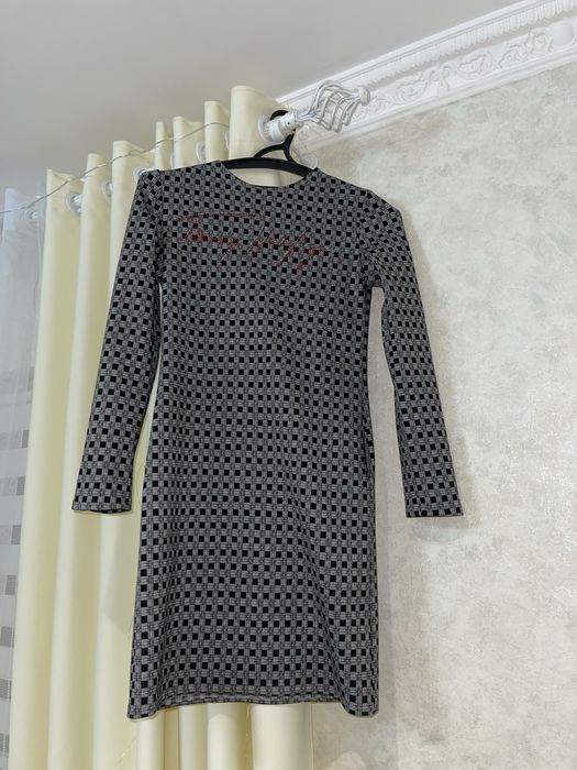 Продам платя сіре в клітинку