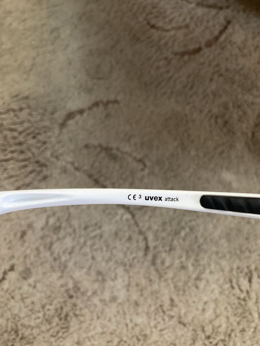 Спортивні окуляри( очки для спорта, велосипедные) Uvex Attack