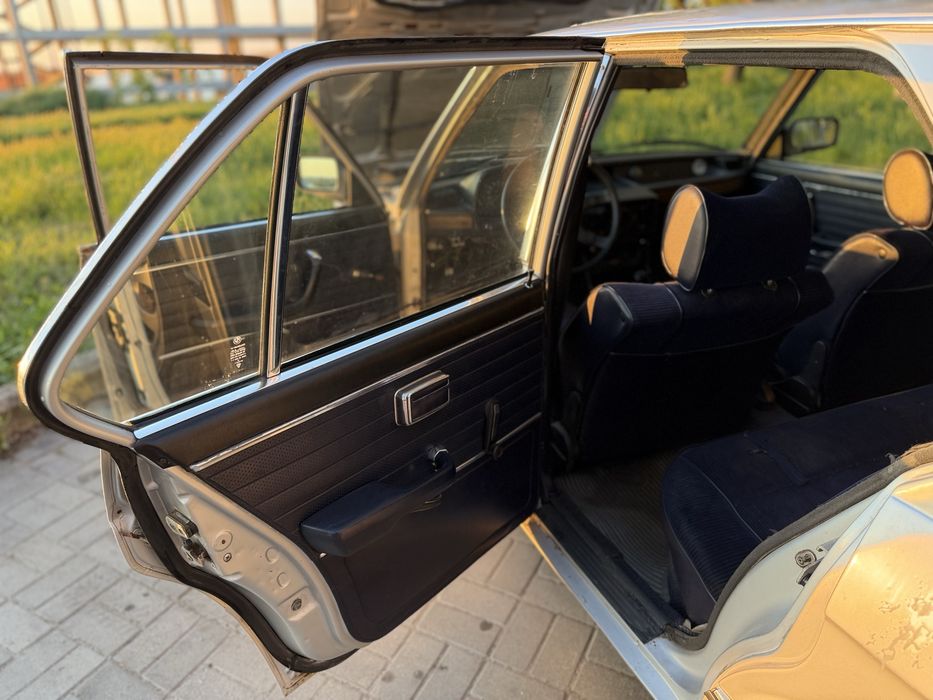BMW E12 M20B20 1981