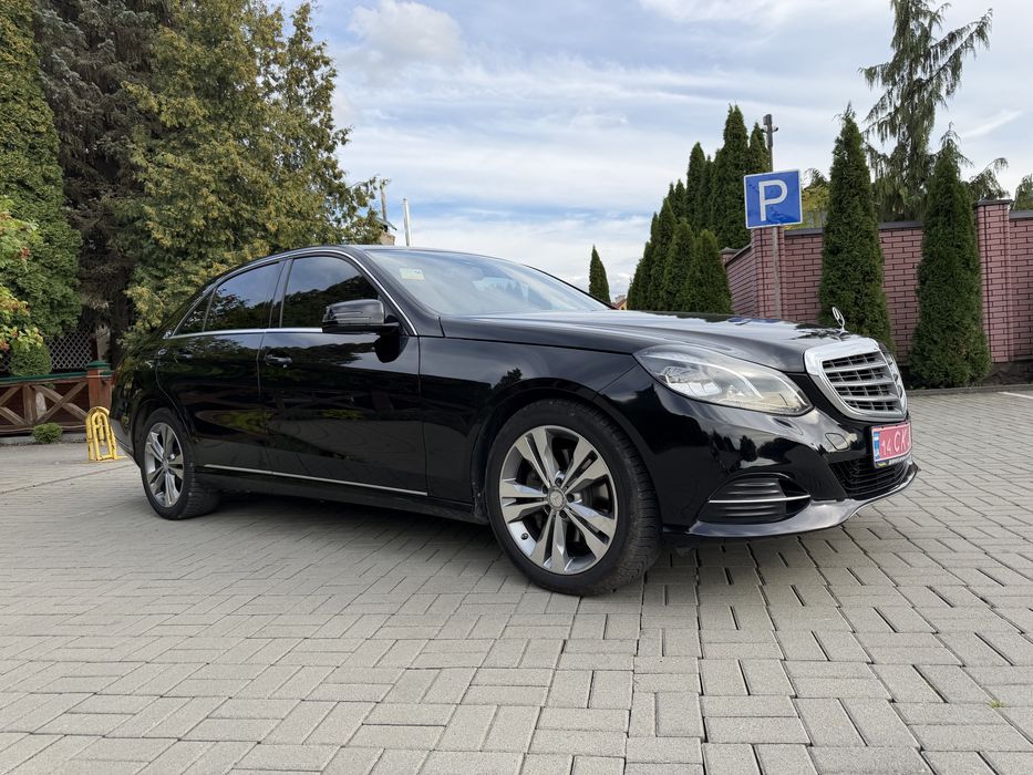 Mercedes-Benz E-класу 2013 року