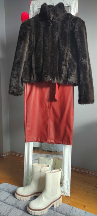 Śliczne angielskie futerko r.40