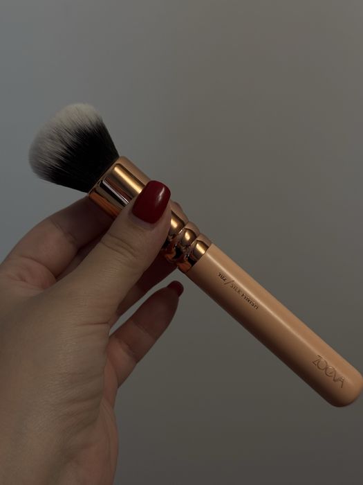 Набір пензлів від німецького бренду Zoeva.