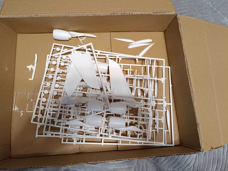 Revell 04270 Airbus A380 Lufthansa 1:144