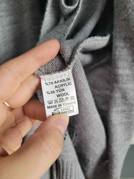 Długi kardigan z paskiem i kieszeniami S M