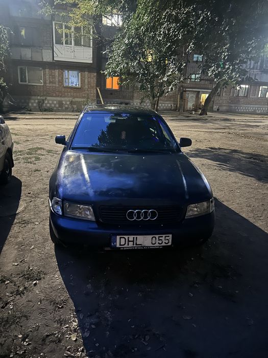 продам авто Ауди а4 б5