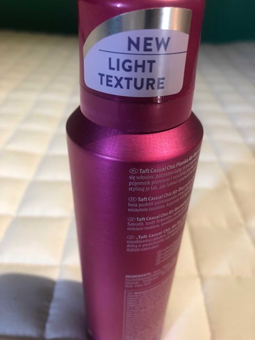 Spray do włosów Schwarzkopf Taft Casual Chic 150 ml