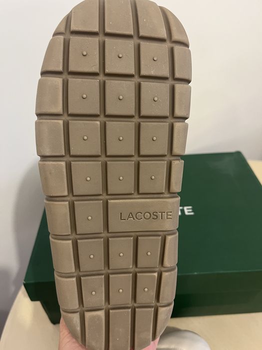 Жіночі  пуфери Lacoste