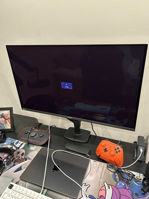 MSI 321URX 32" 4K 240HZ - 3 Anos de garantia